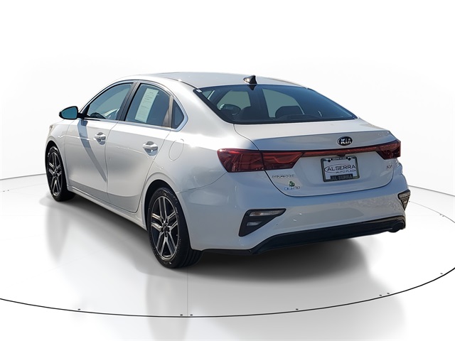 Vehicle image 4 of 27