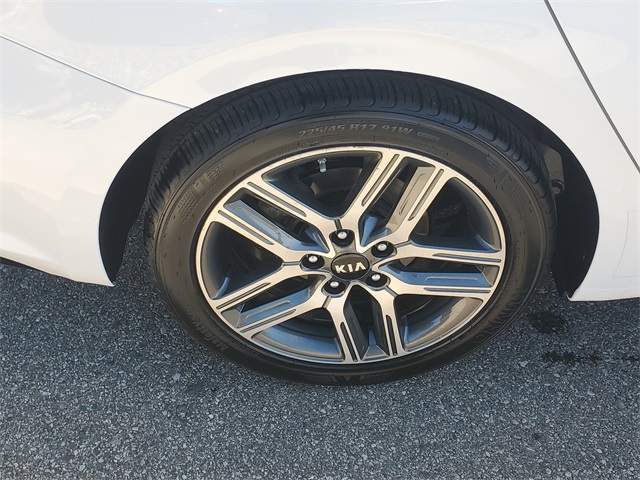 Vehicle image 5 of 27