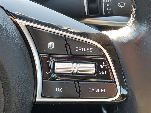 Vehicle image 20 of 27