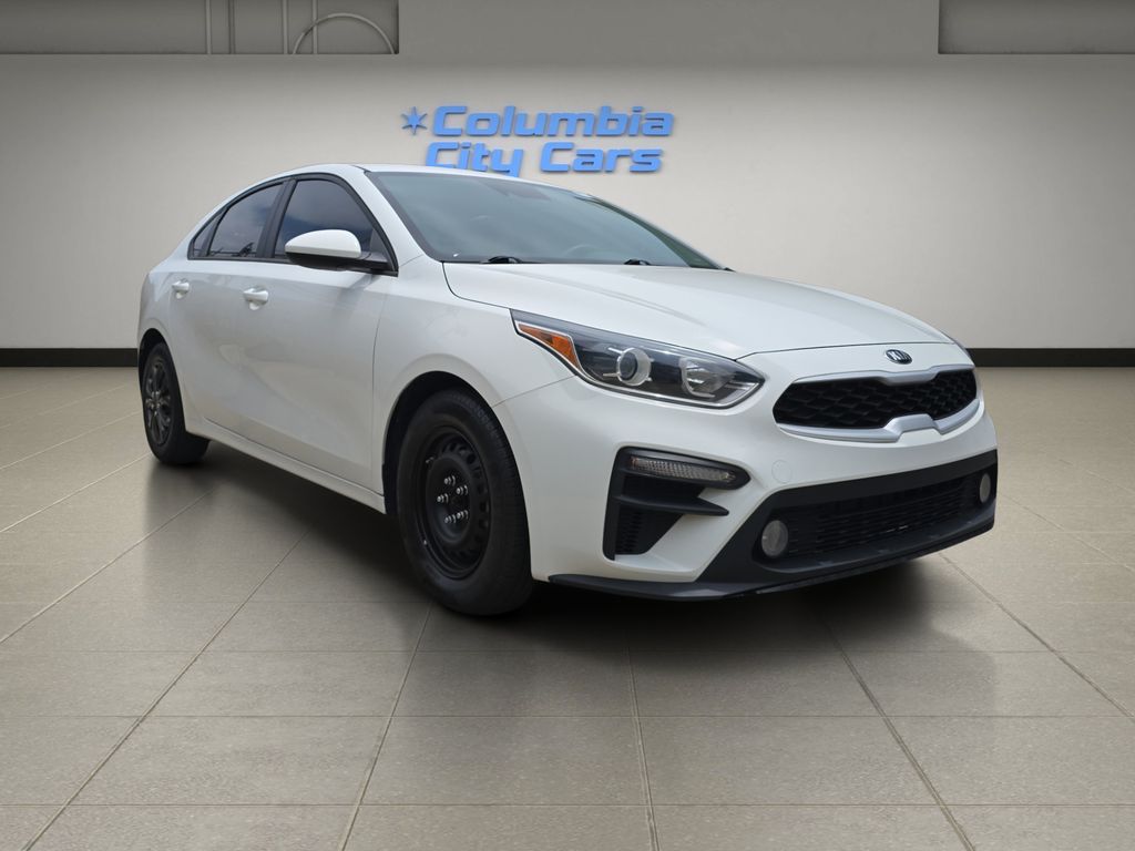 2021 Kia Forte FE Image 3 of 22