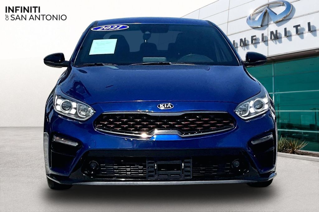 2021 Kia Forte GT-Line Image 2 of 44