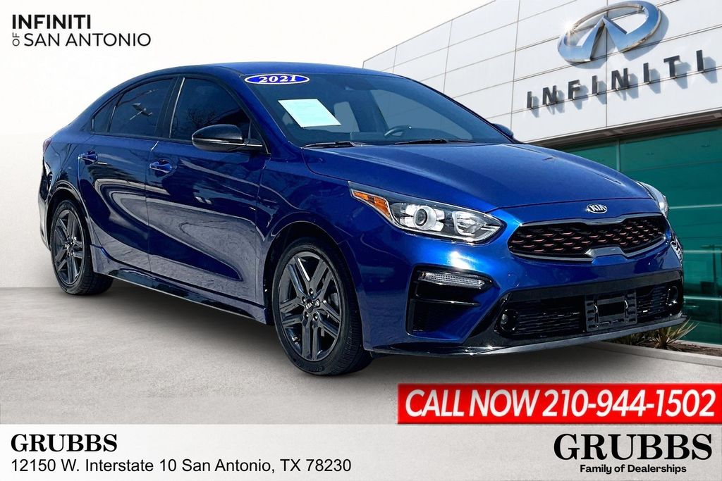 2021 Kia Forte GT-Line Image 3 of 44