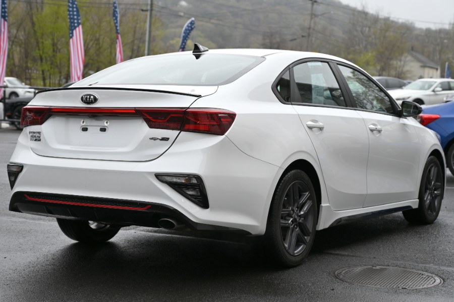 Vehicle image 5 of 33