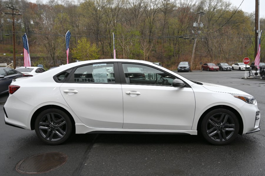 Vehicle image 4 of 33