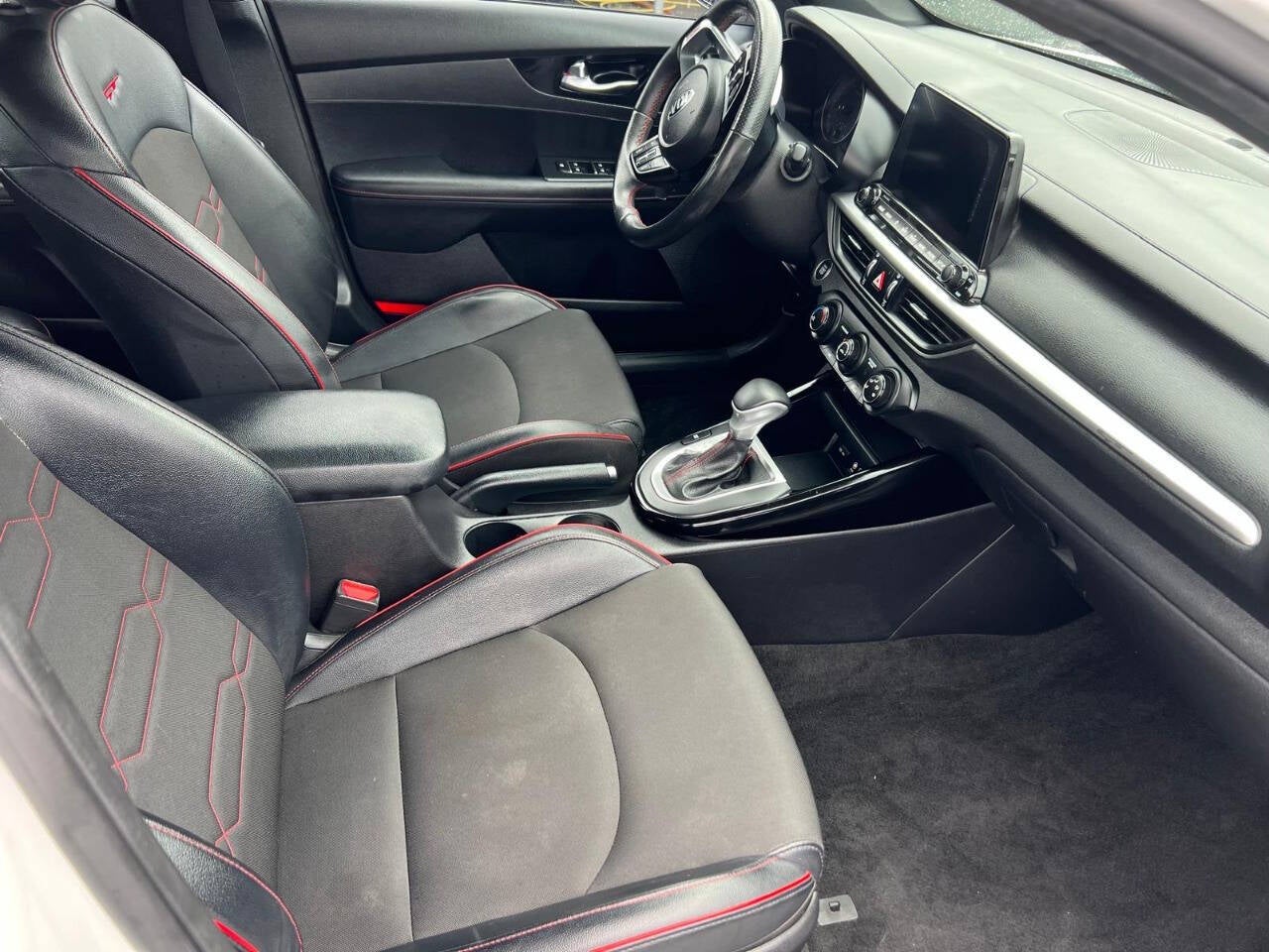 2021 Kia Forte GT Image 30 of 53