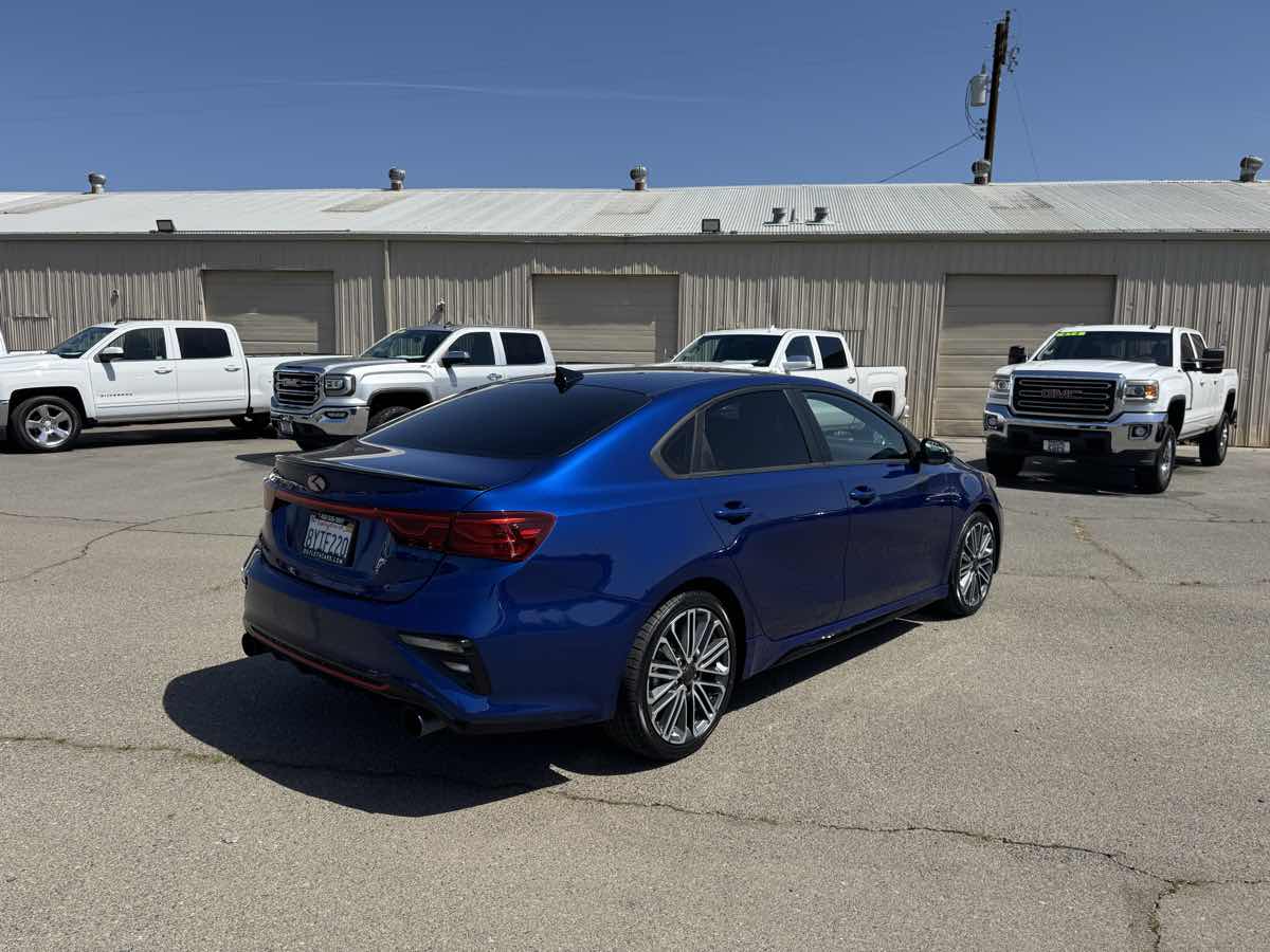 Vehicle image 3 of 47