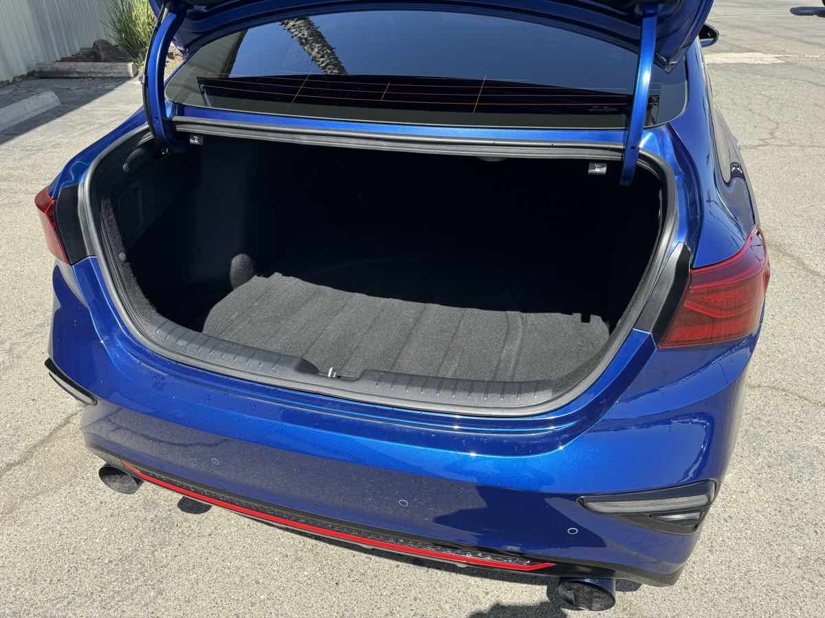 Vehicle image 22 of 47
