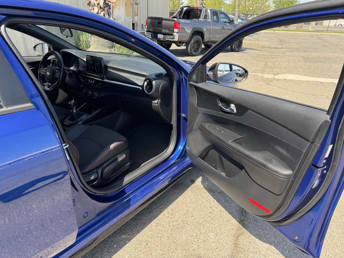 Vehicle image 19 of 47