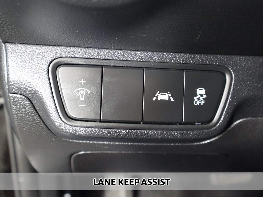 Vehicle image 11 of 51