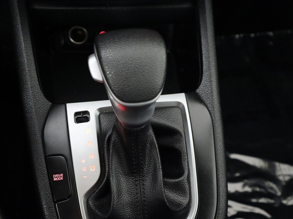 Vehicle image 41 of 51