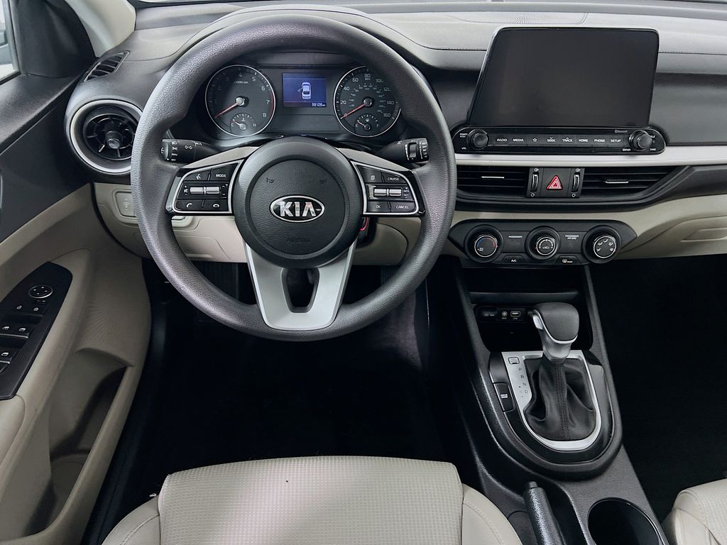 Vehicle image 22 of 34