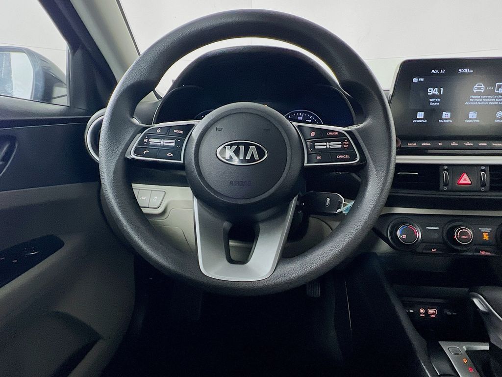 Vehicle image 12 of 34