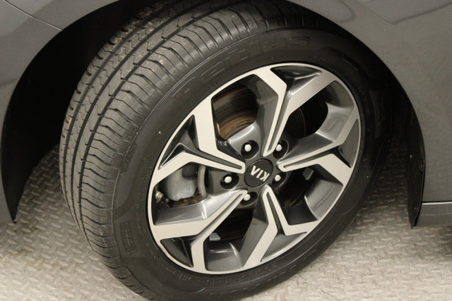 Vehicle image 9 of 27