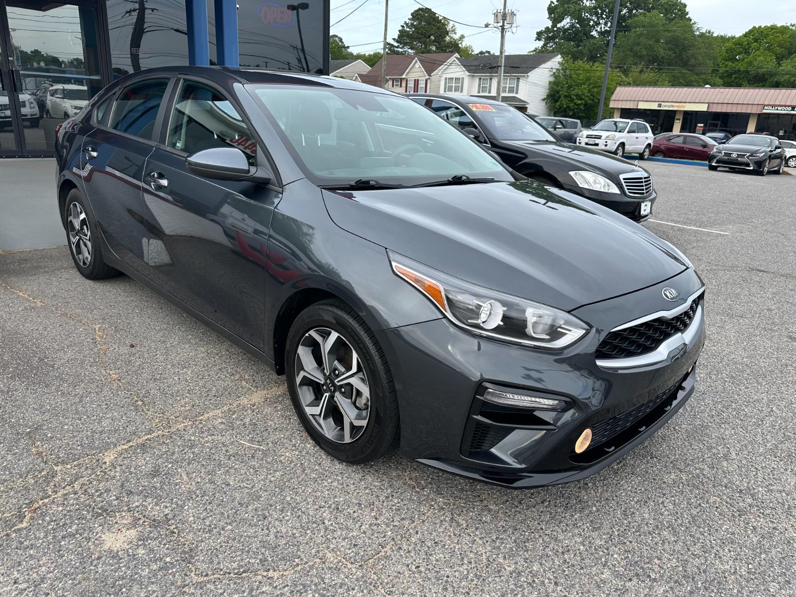 Vehicle image 5 of 31