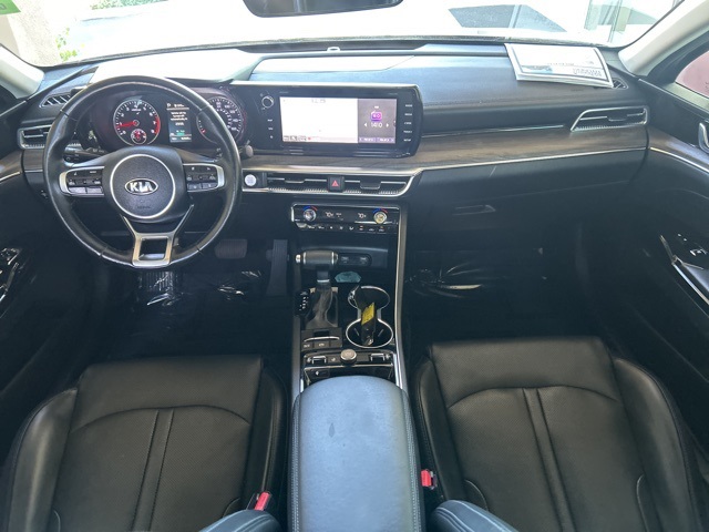 Vehicle image 21 of 39