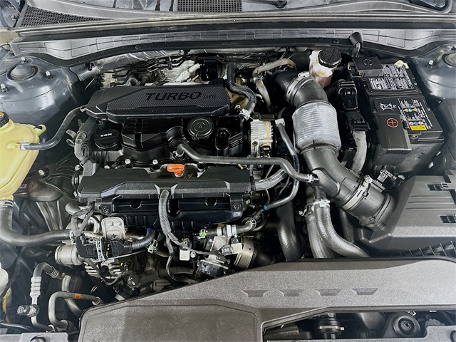 Vehicle image 29 of 31