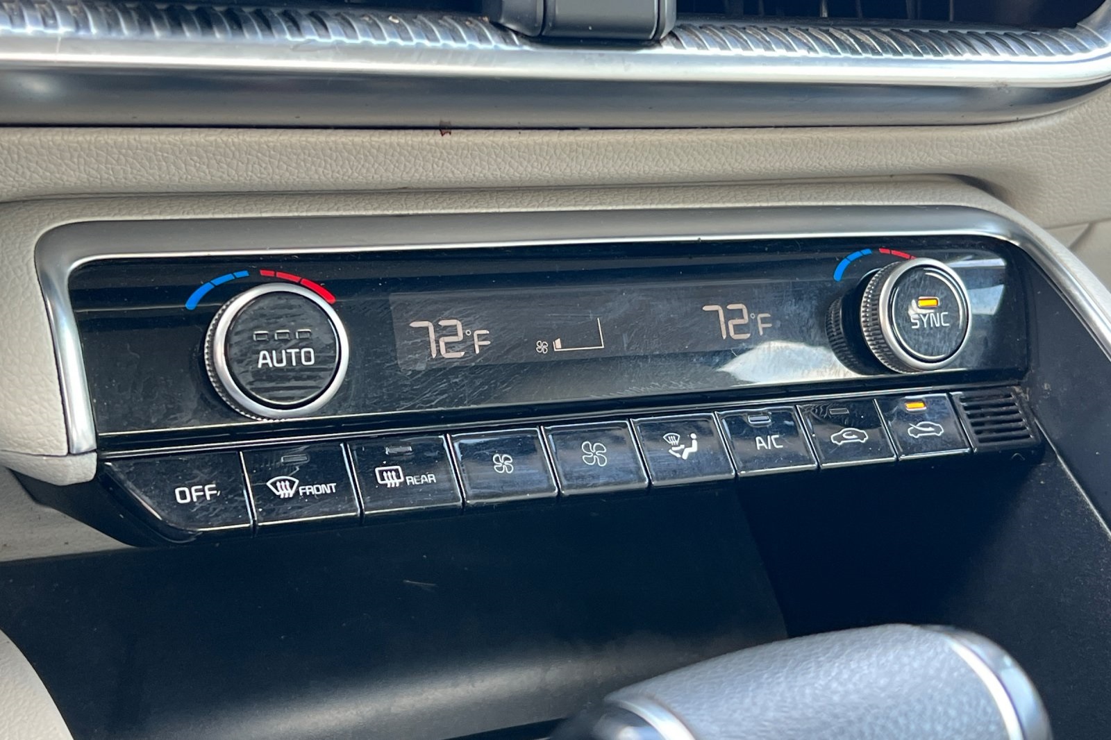 Vehicle image 23 of 55