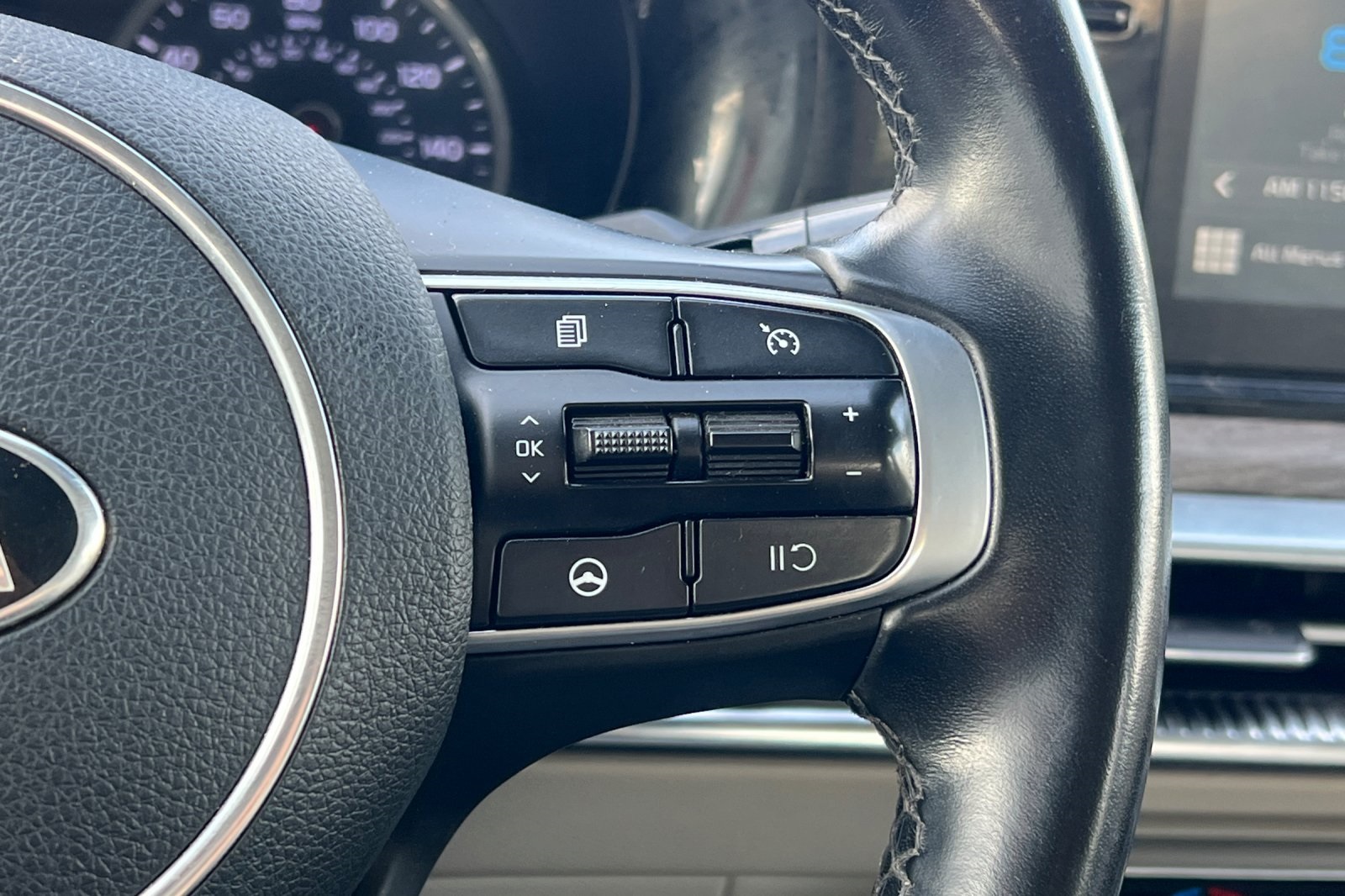 Vehicle image 54 of 55