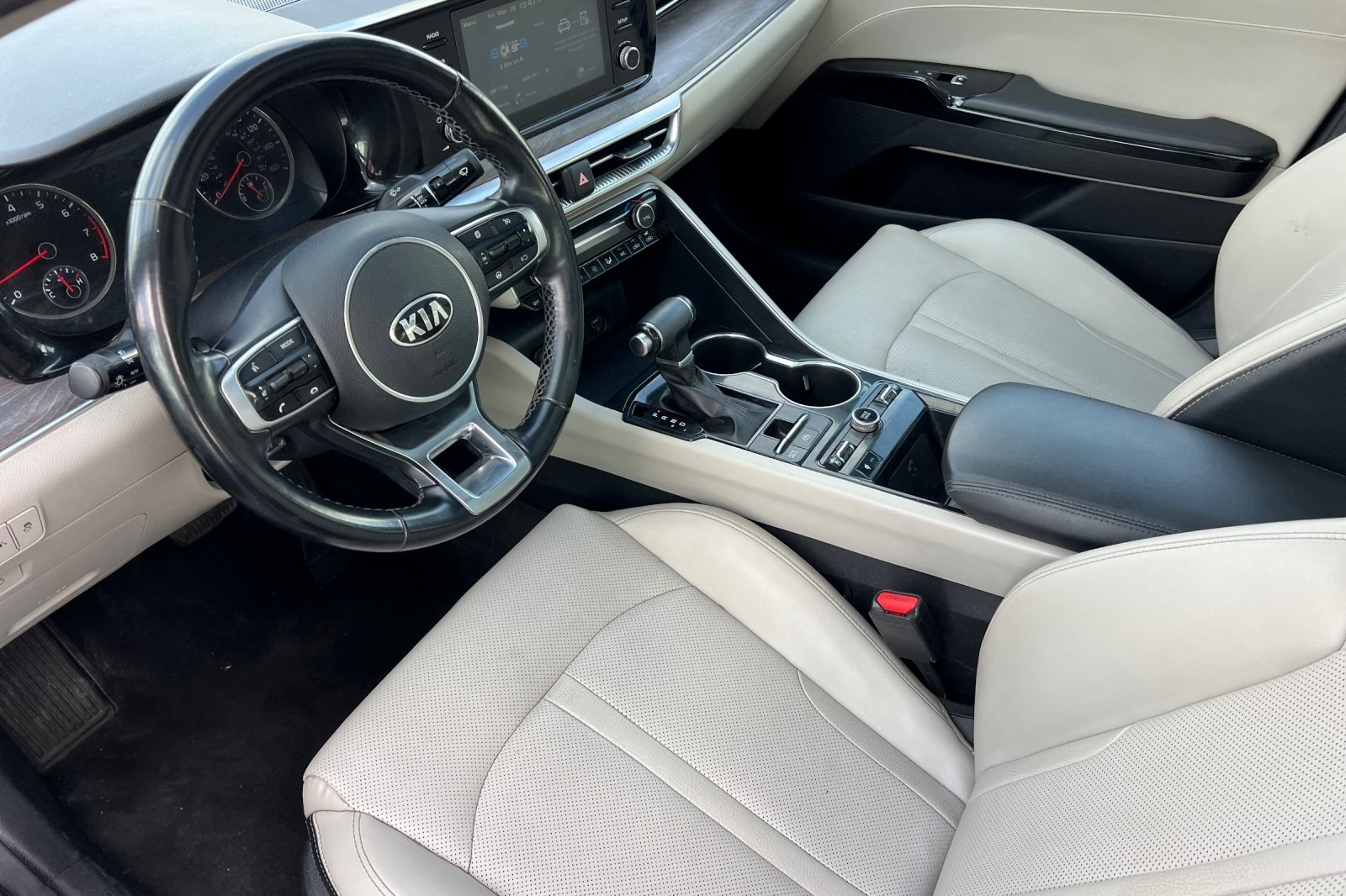 Vehicle image 38 of 55