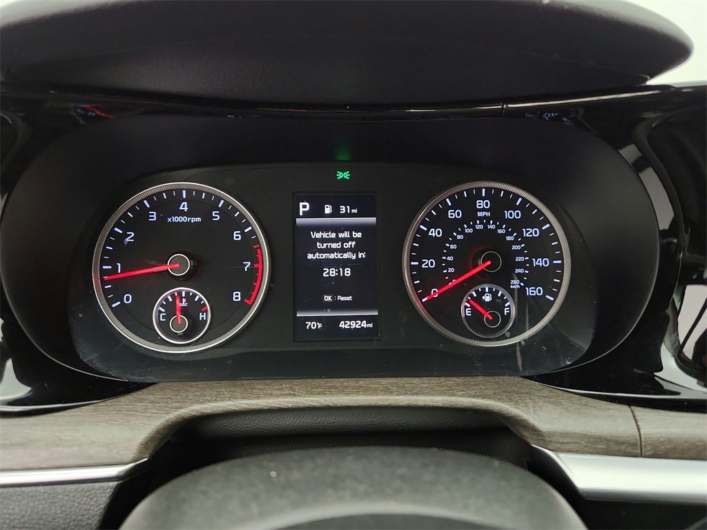 Vehicle image 13 of 31