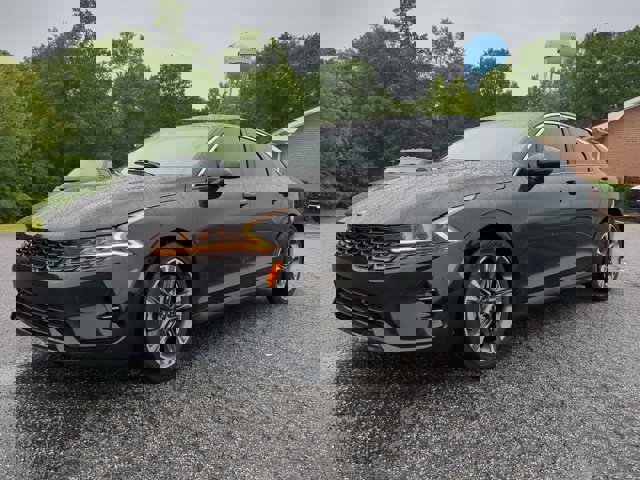 Vehicle image 1 of 28