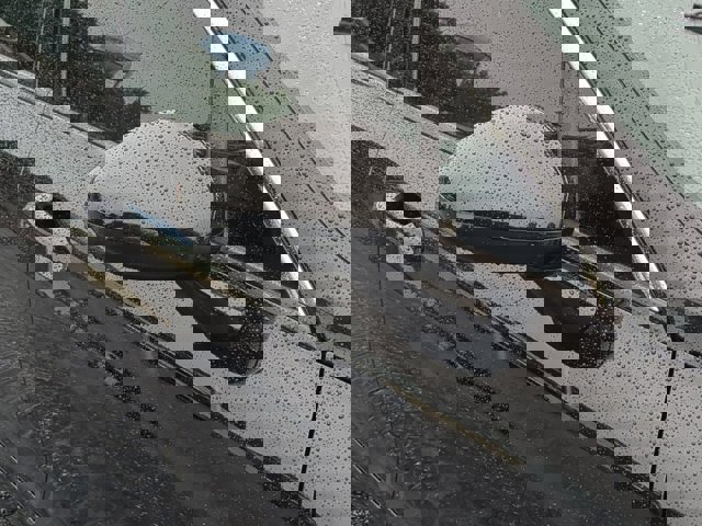 Vehicle image 10 of 28