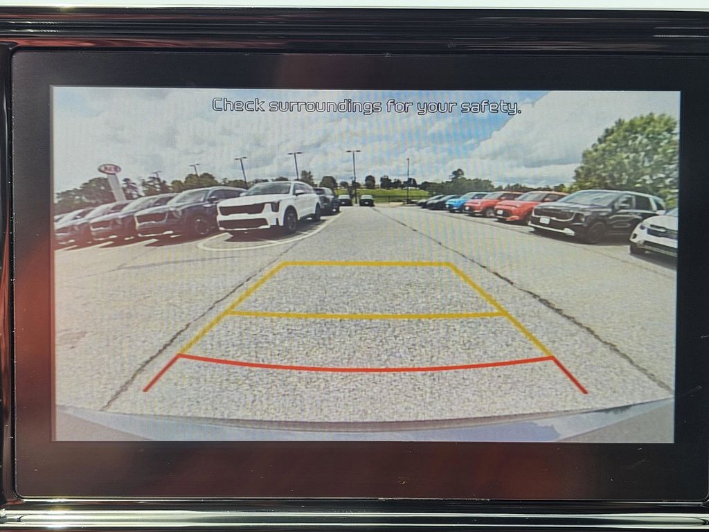 Vehicle image 19 of 35