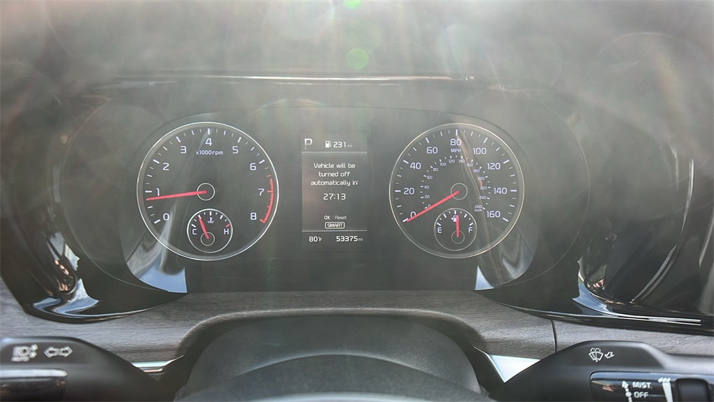 Vehicle image 21 of 32