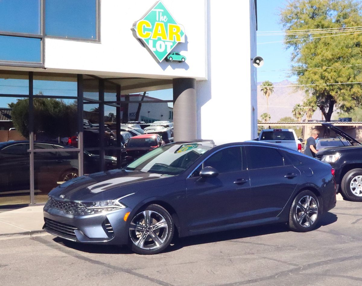 Vehicle image 4 of 59