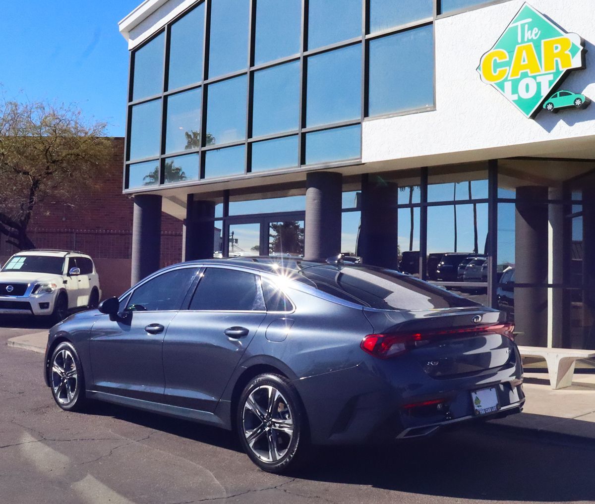 Vehicle image 15 of 59