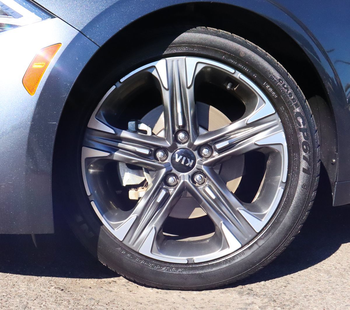 Vehicle image 17 of 59