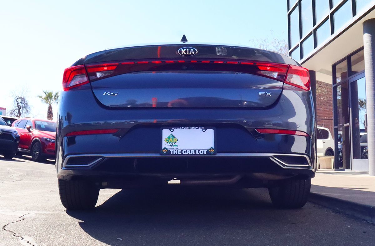 Vehicle image 12 of 59