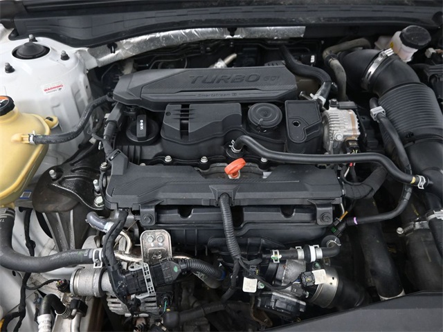 Vehicle image 12 of 32
