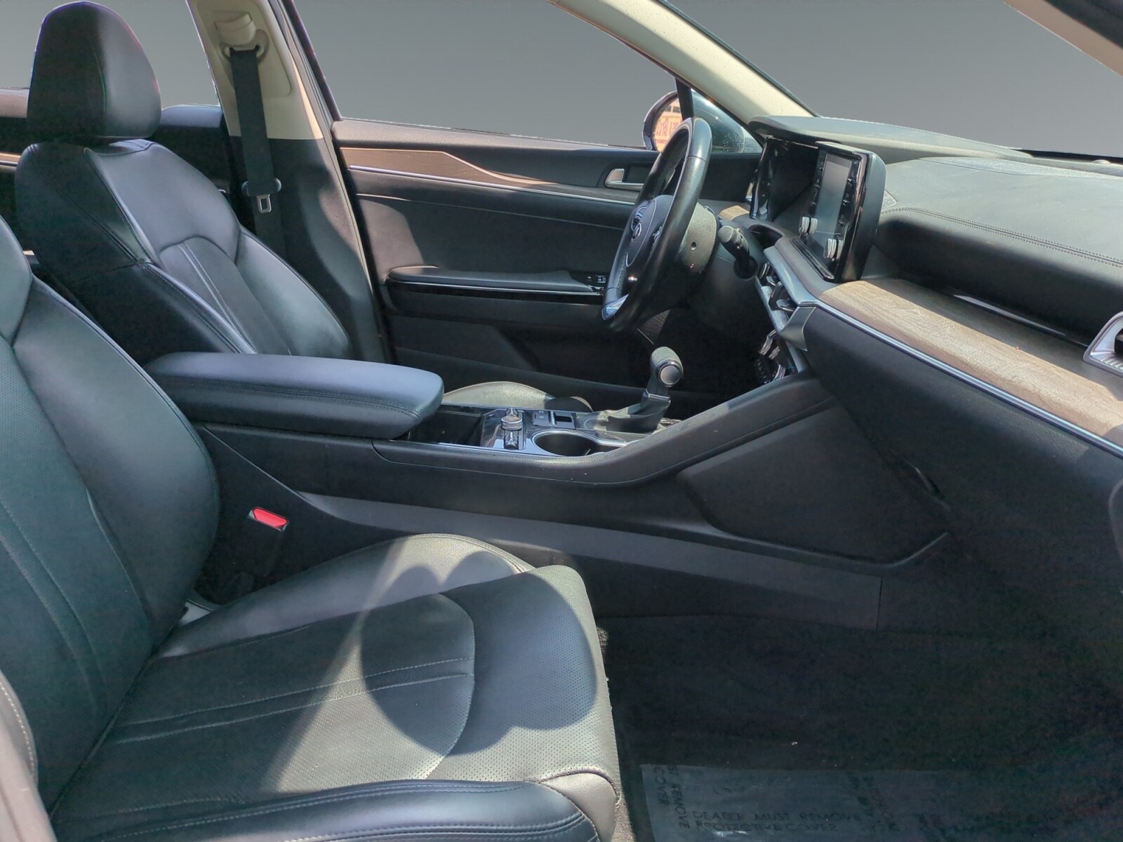Vehicle image 15 of 16