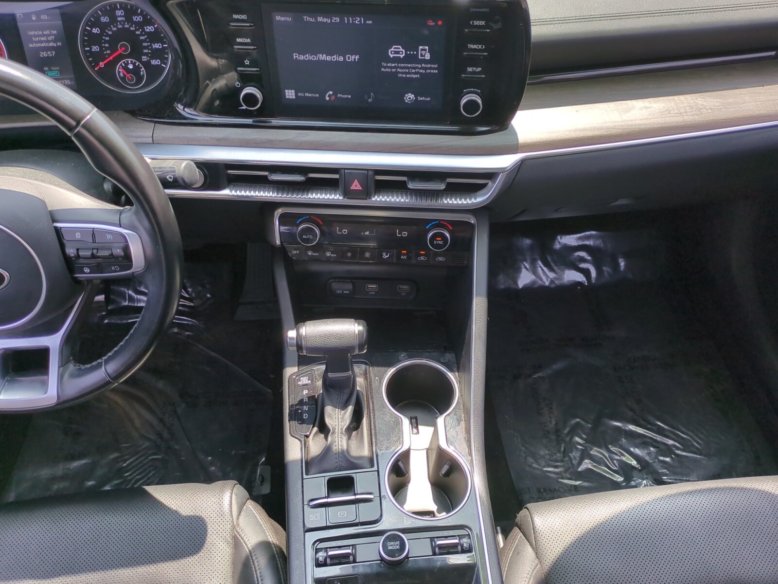 Vehicle image 11 of 16