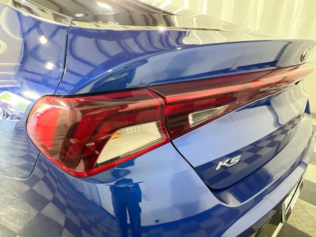 Vehicle image 12 of 26