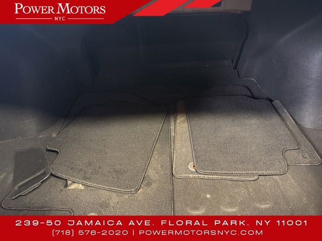 Vehicle image 12 of 46