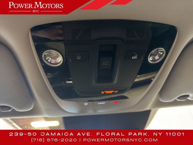 Vehicle image 45 of 46