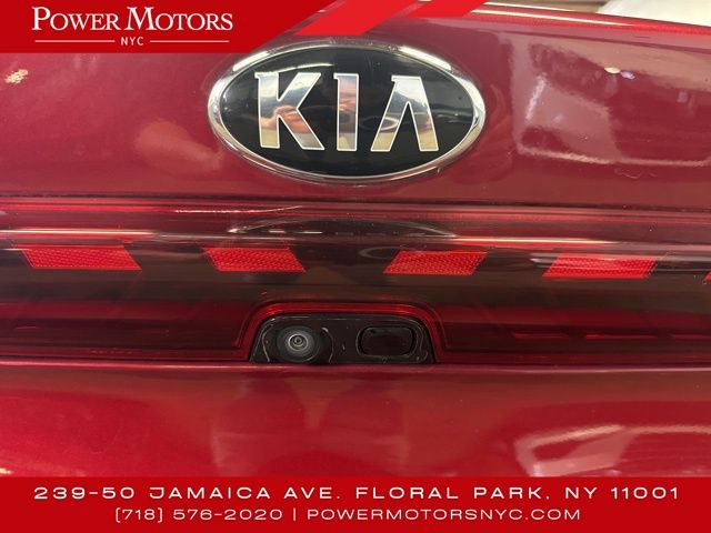 Vehicle image 39 of 46