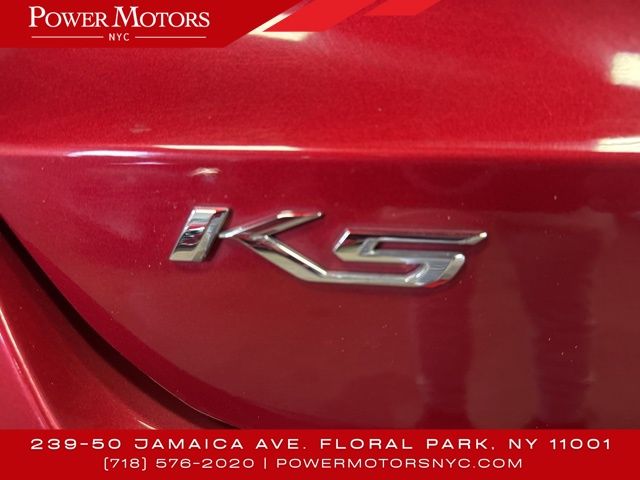 Vehicle image 37 of 46