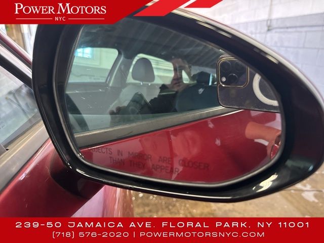 Vehicle image 44 of 46
