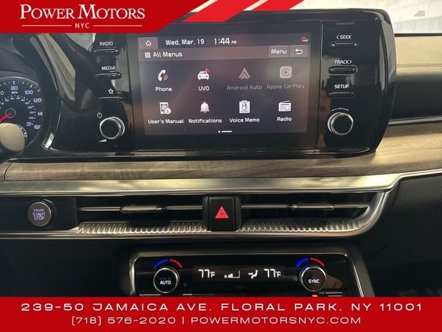 Vehicle image 23 of 46