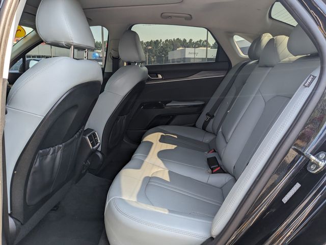 Vehicle image 20 of 58