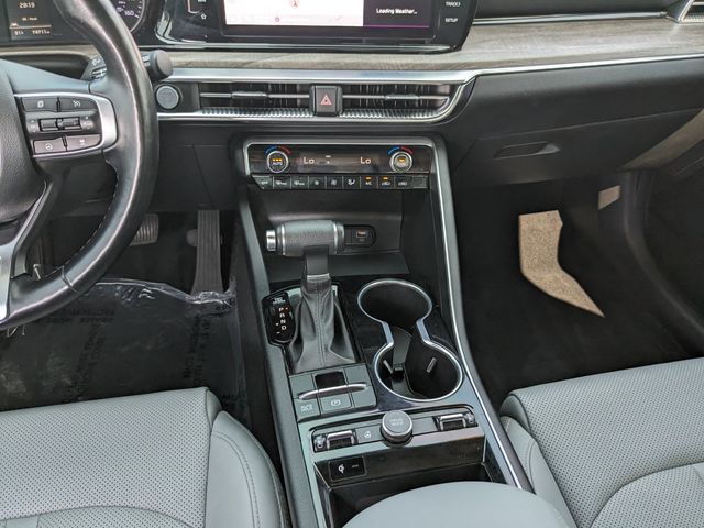 Vehicle image 35 of 58