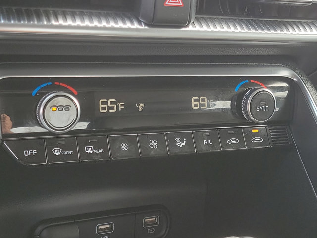 Vehicle image 15 of 30