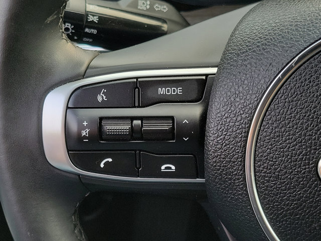 Vehicle image 21 of 30