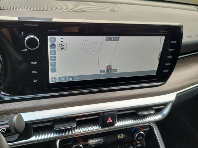 Vehicle image 16 of 30