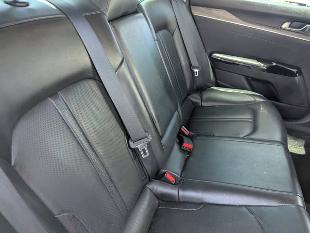 Vehicle image 12 of 31