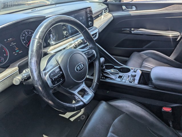 Vehicle image 16 of 31