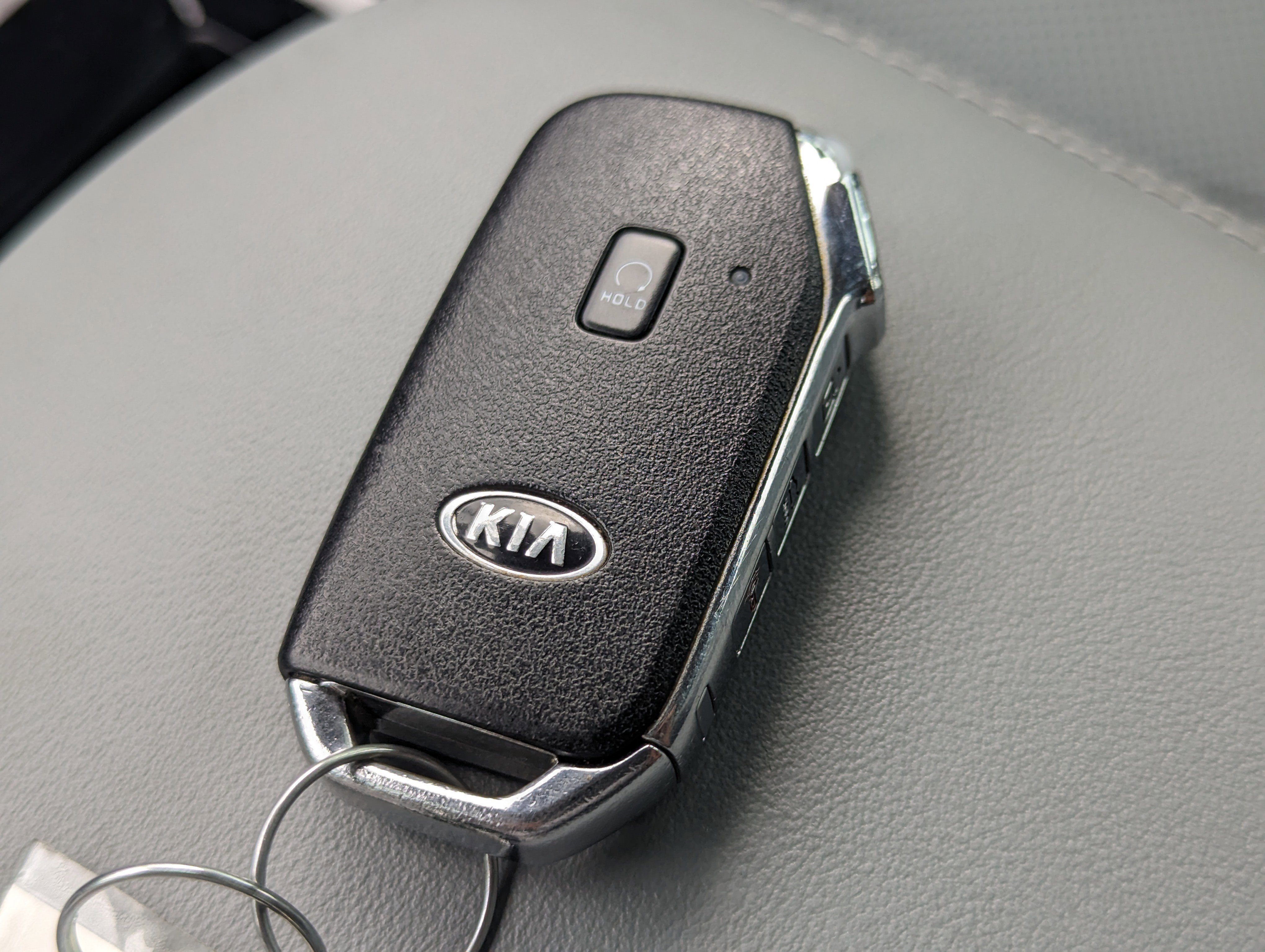 Vehicle image 18 of 30